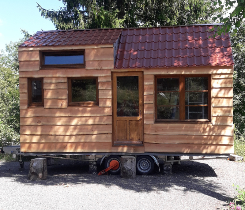 Tiny house